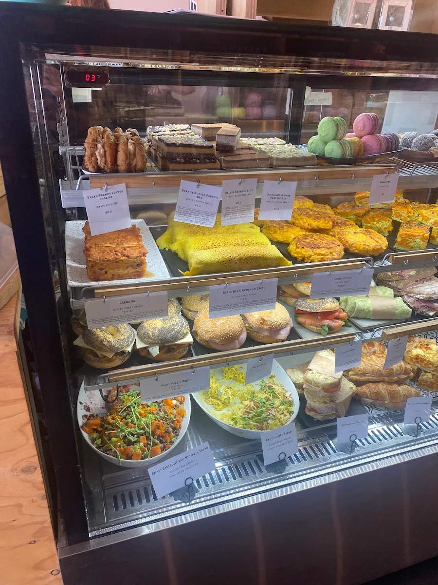 Vibe, The Clean Food Store
