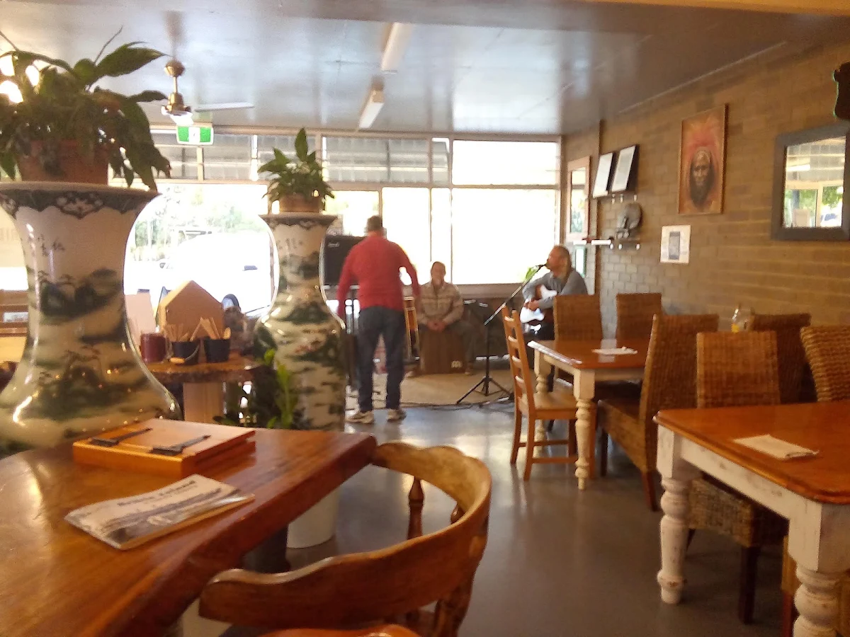 Vibe, Bribie Beach Bar