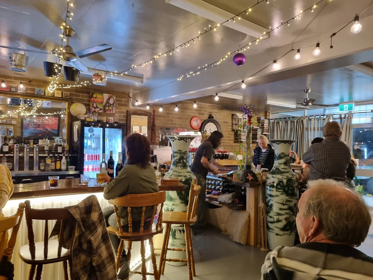 Vibe, Bribie Beach Bar