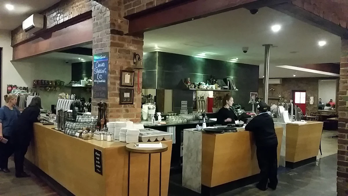 Vibe, Spotswood Hotel