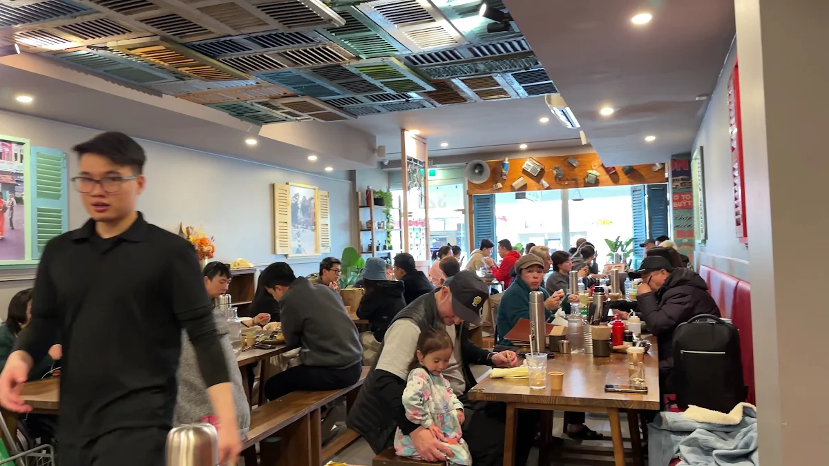 Vibe, Co Thu Quan St Albans