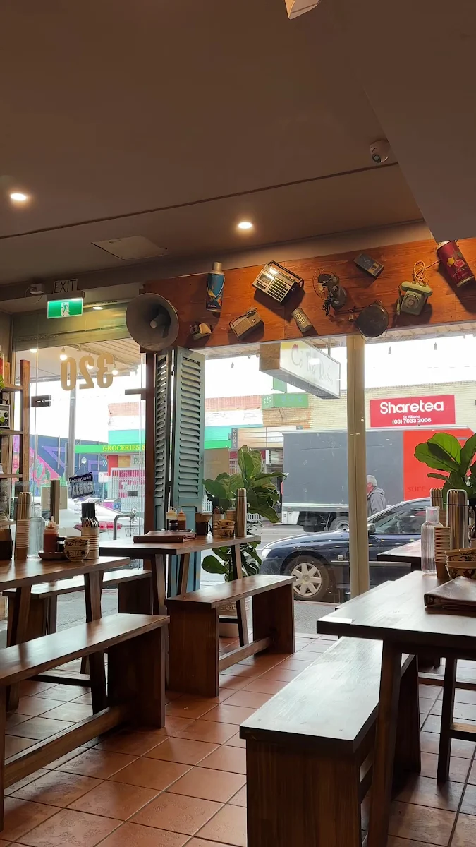 Vibe, Co Thu Quan St Albans