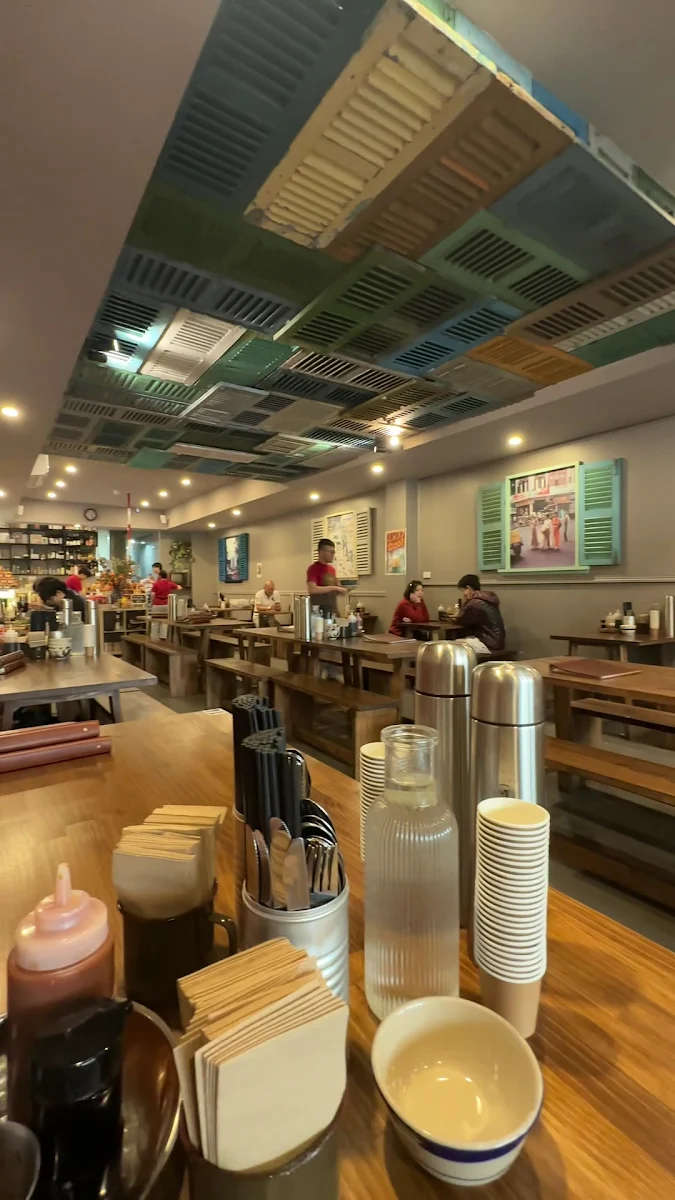 Vibe, Co Thu Quan St Albans