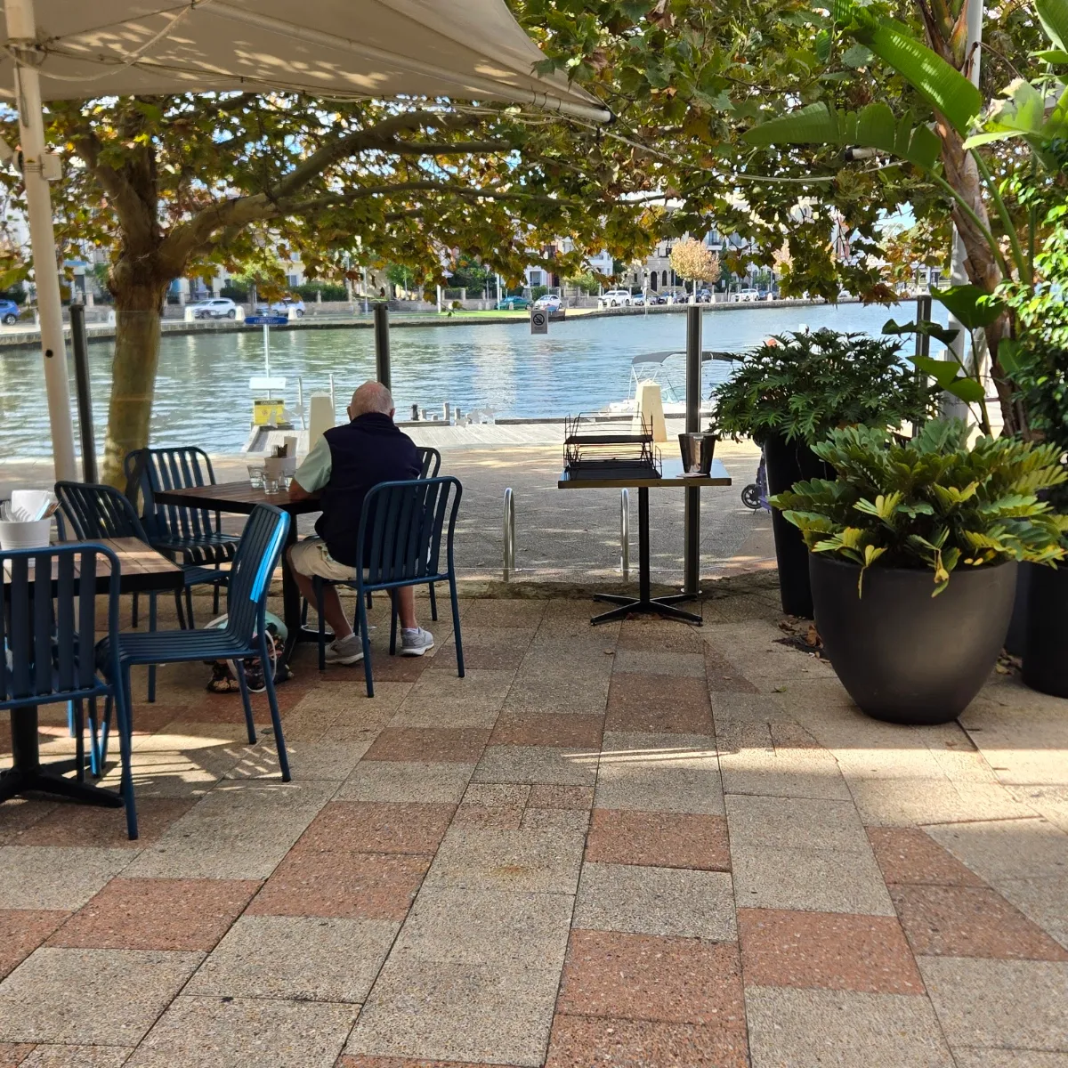 Vibe, The Royal on the Waterfront