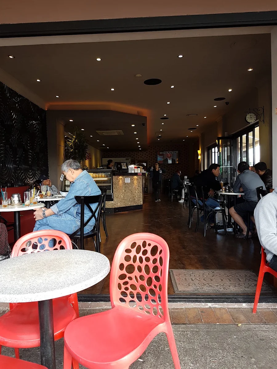 Vibe, Canley Heights Corner Cafe
