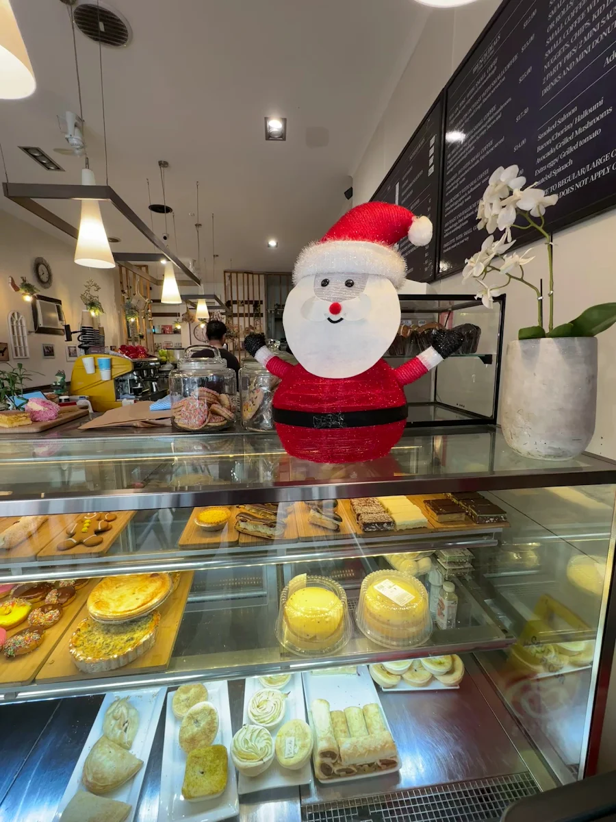 Vibe, Routley's Bakery