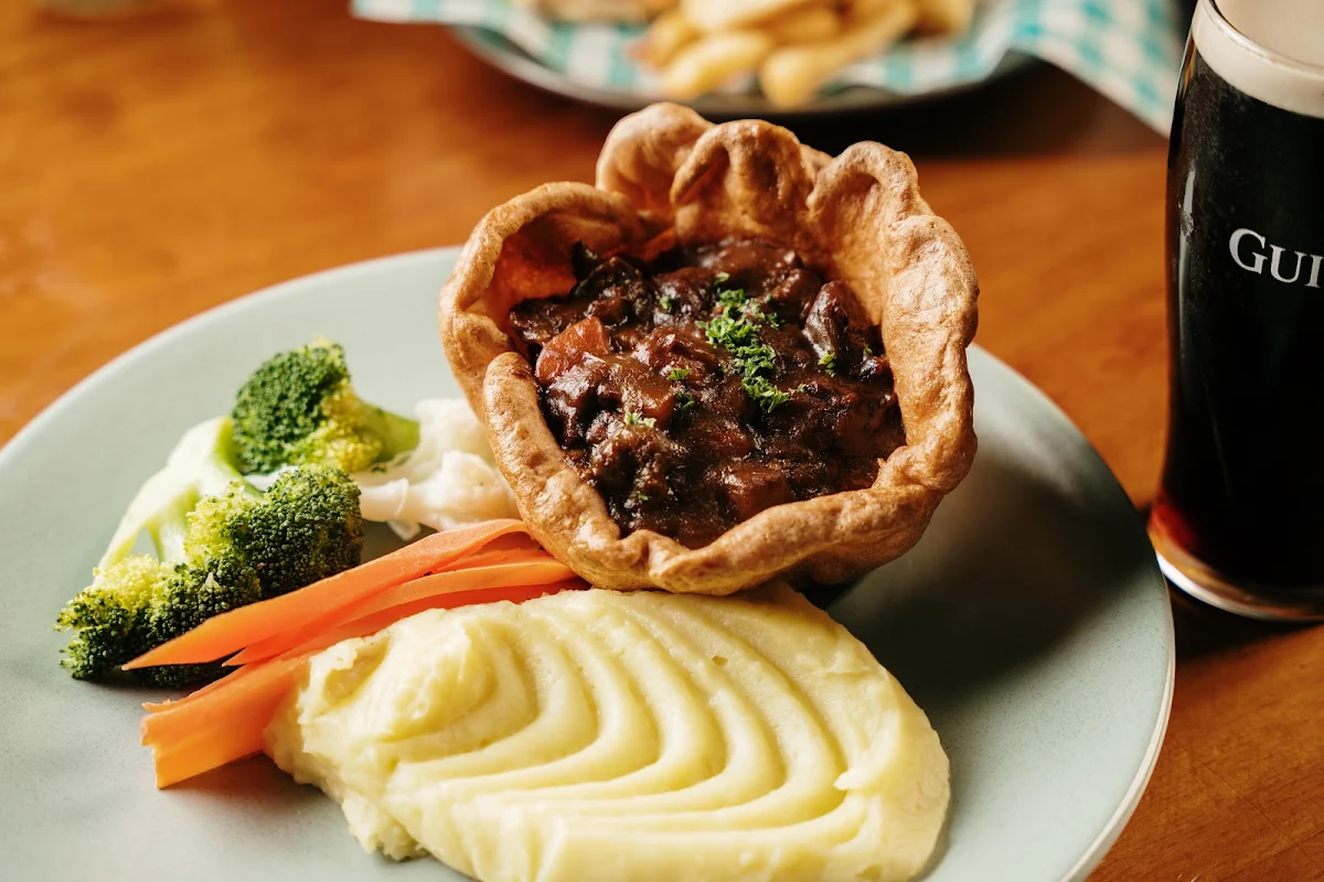 Food & drink, Molly Malones Irish Pub