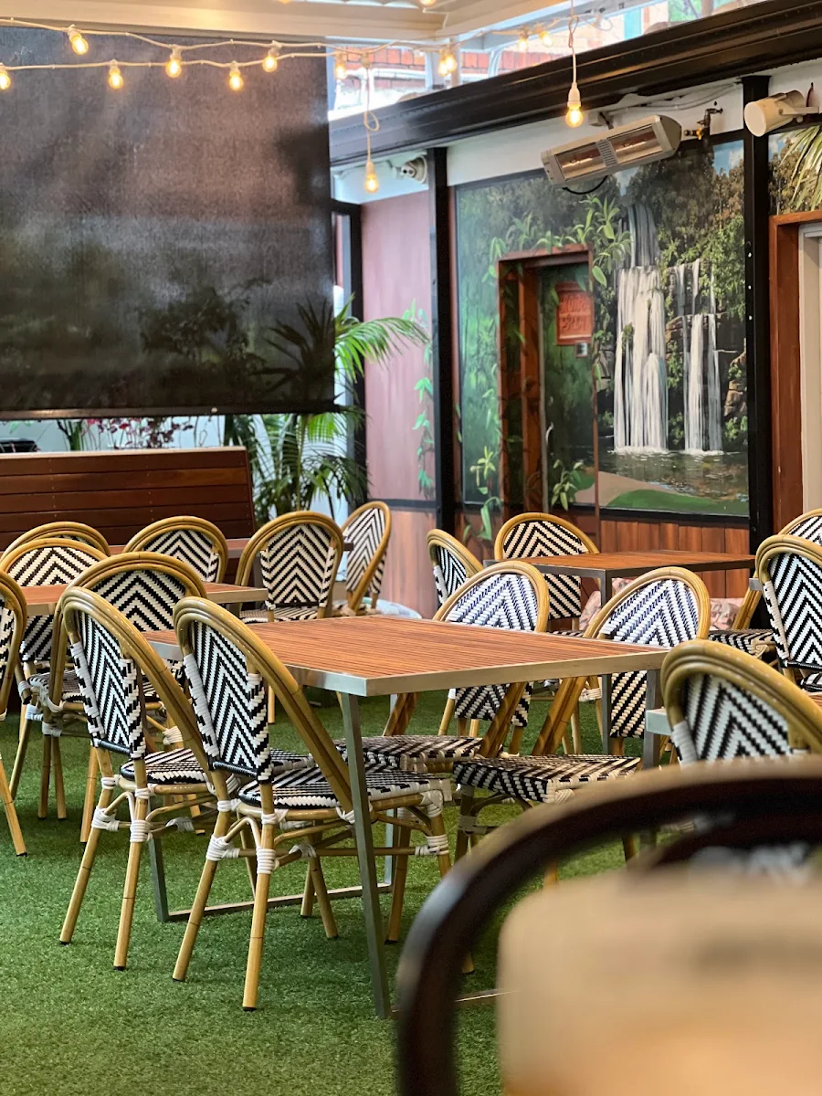 Vibe, Zetland Hotel