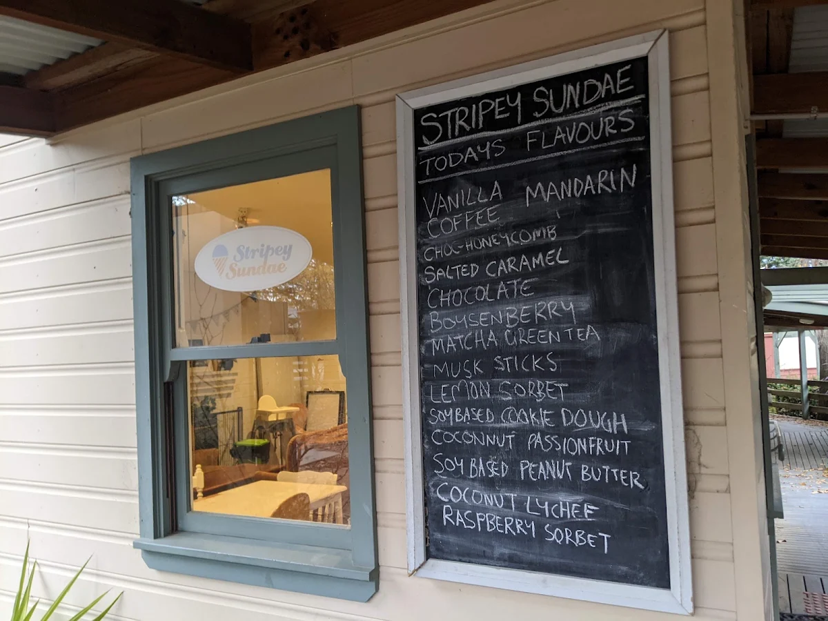 Menu, Stripey Sundae