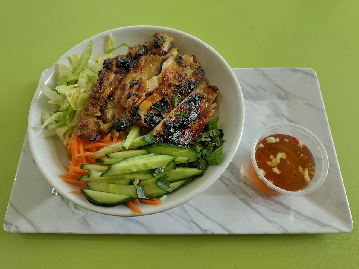 Food & drink, MaiBee Cafe