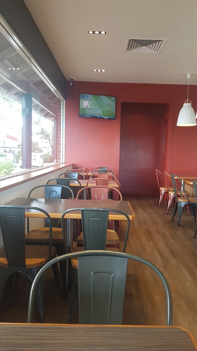 Vibe, Red Rooster Strathpine