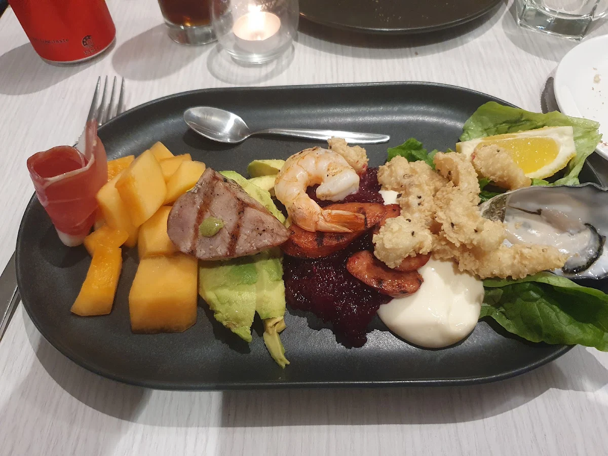 Food & drink photo 4