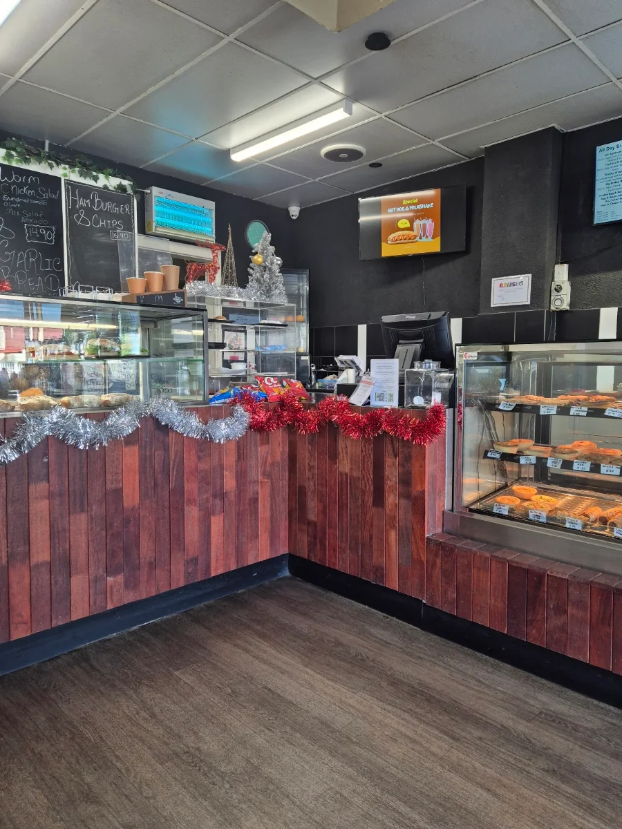 Vibe, OG Bakery Cafe