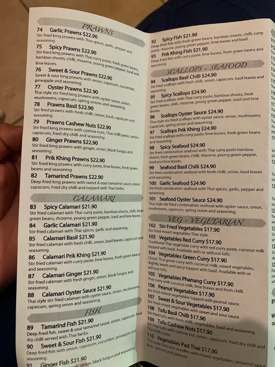Menu, Lion Thai