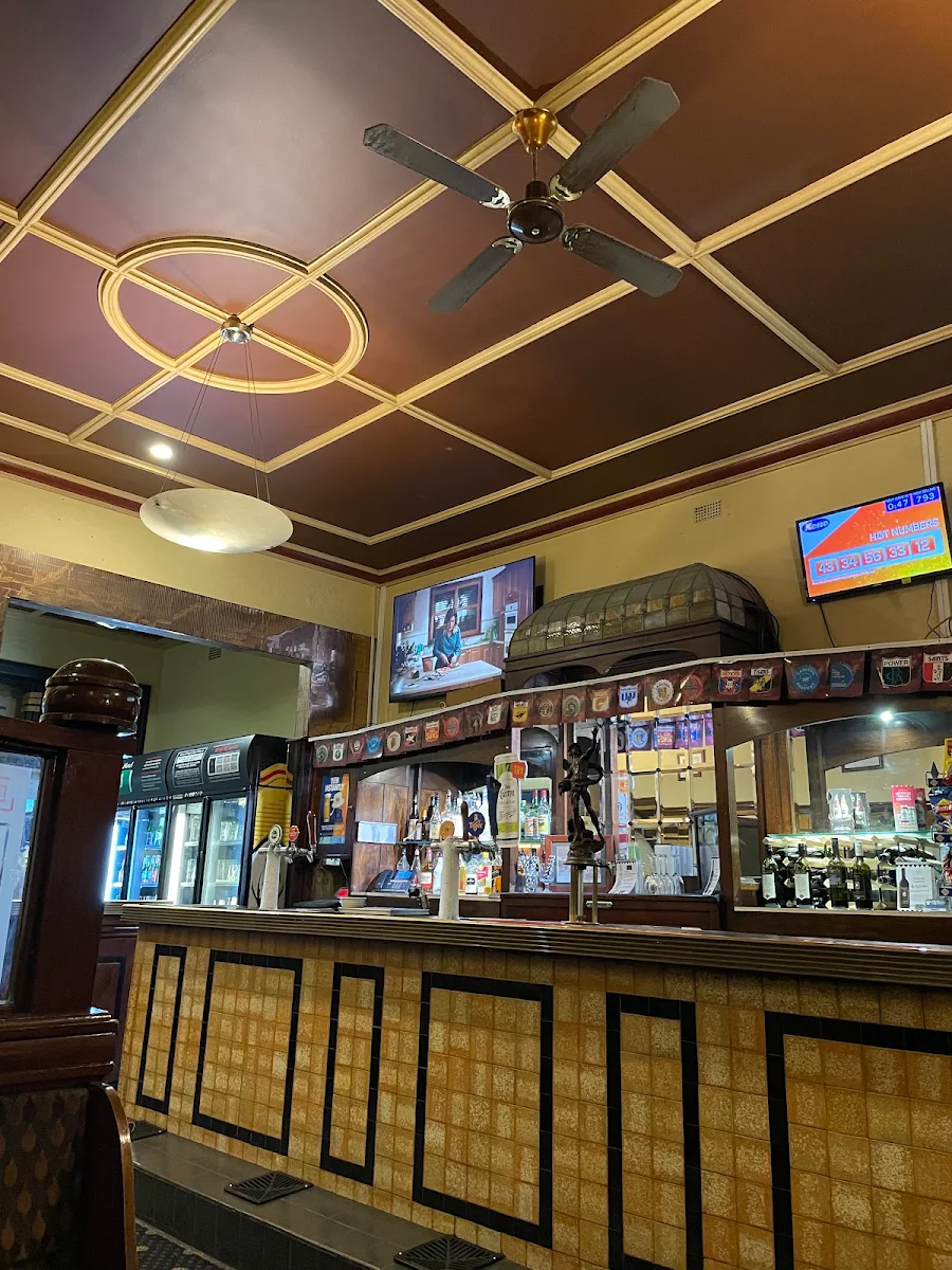 Vibe, Talbot Hotel