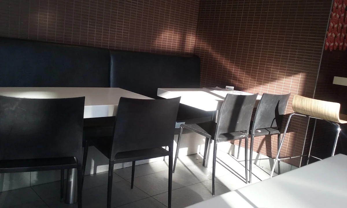 Vibe, McDonald's Olympic Boulevard