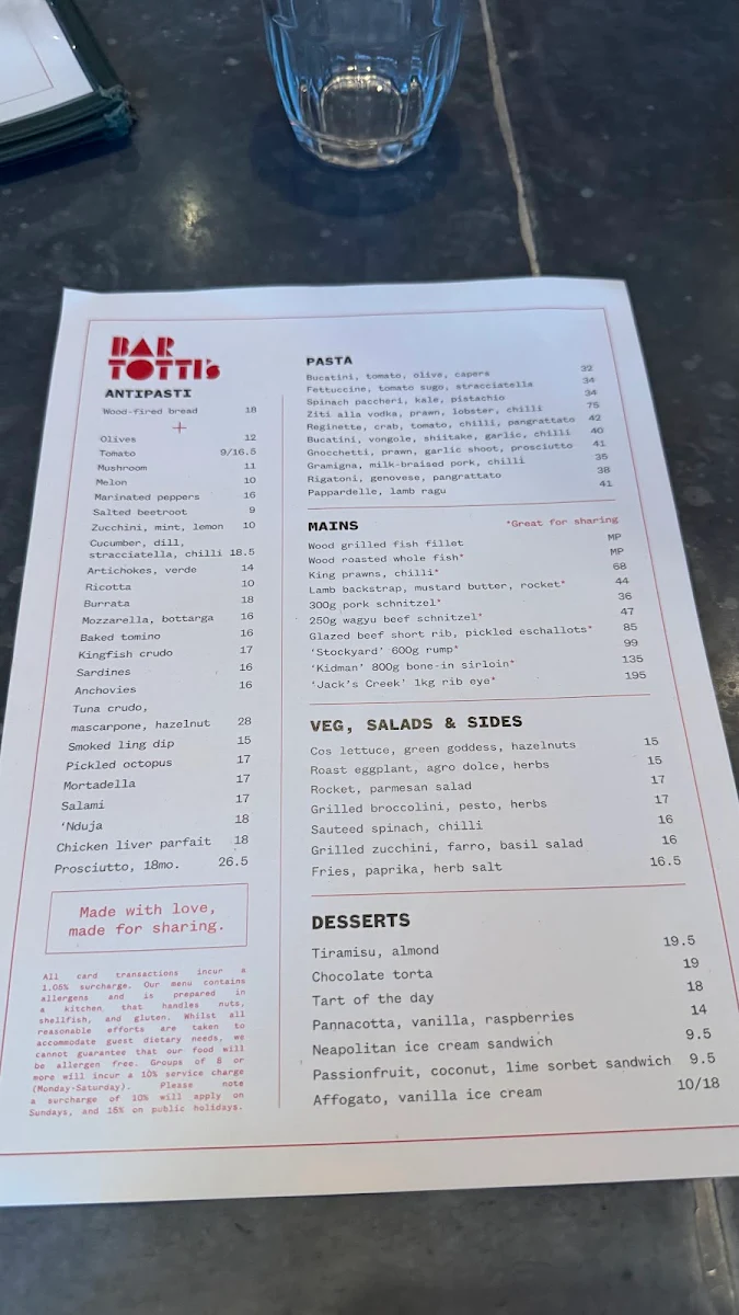 Menu, Bar Totti's
