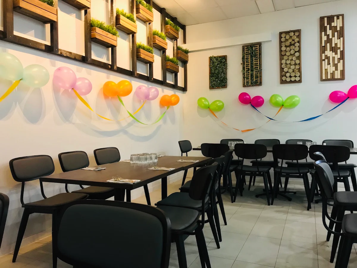 Vibe, Japgy Indian Cuisine