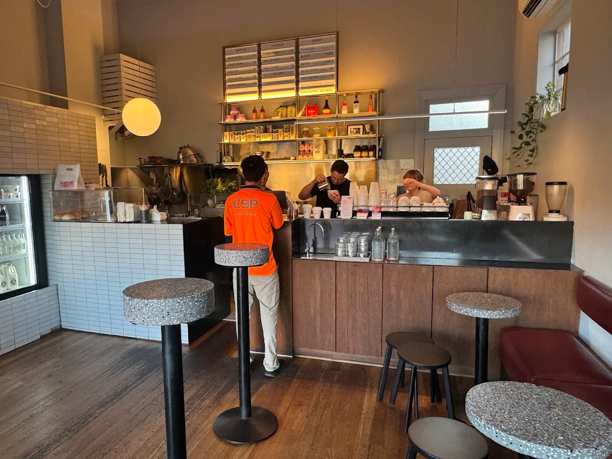 Newin Banh Mi and Coffee Bar cover