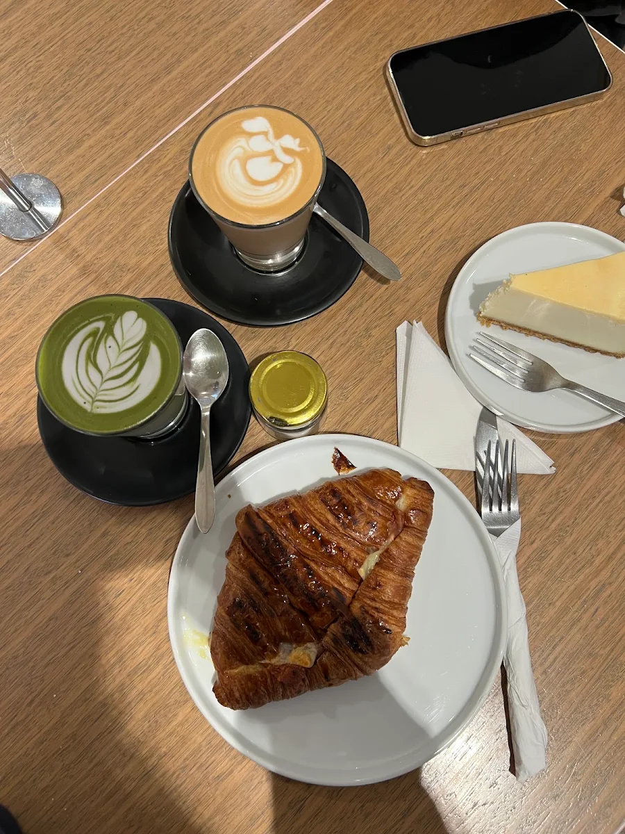 Food & drink, Au79 Cafe
