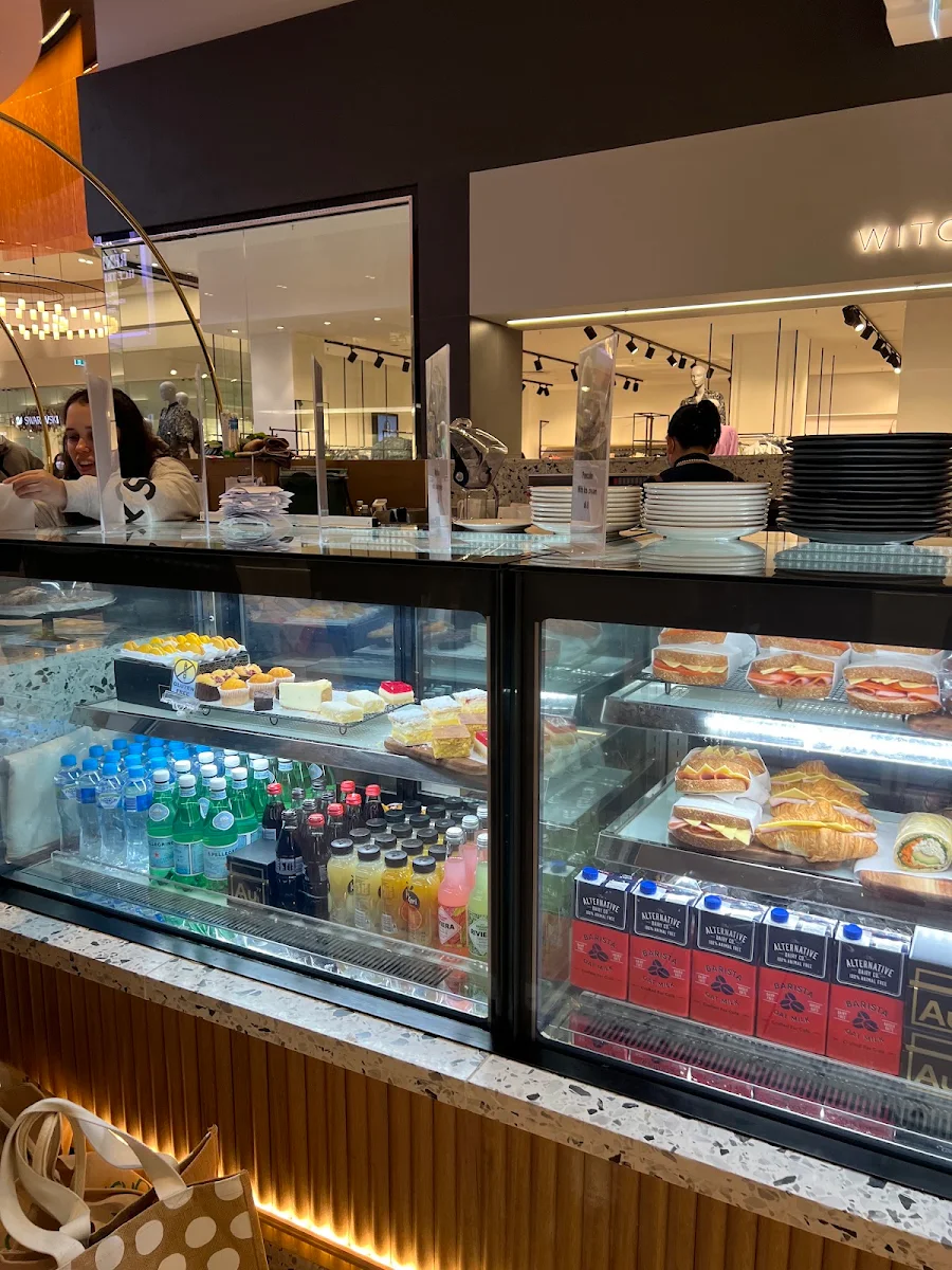 Vibe, Au79 Cafe