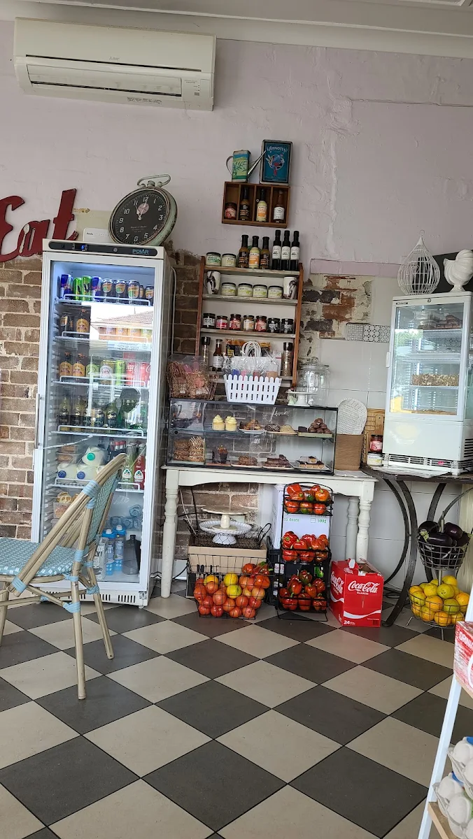 Vibe, First Street Pantry