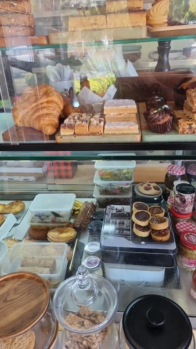 Vibe, First Street Pantry