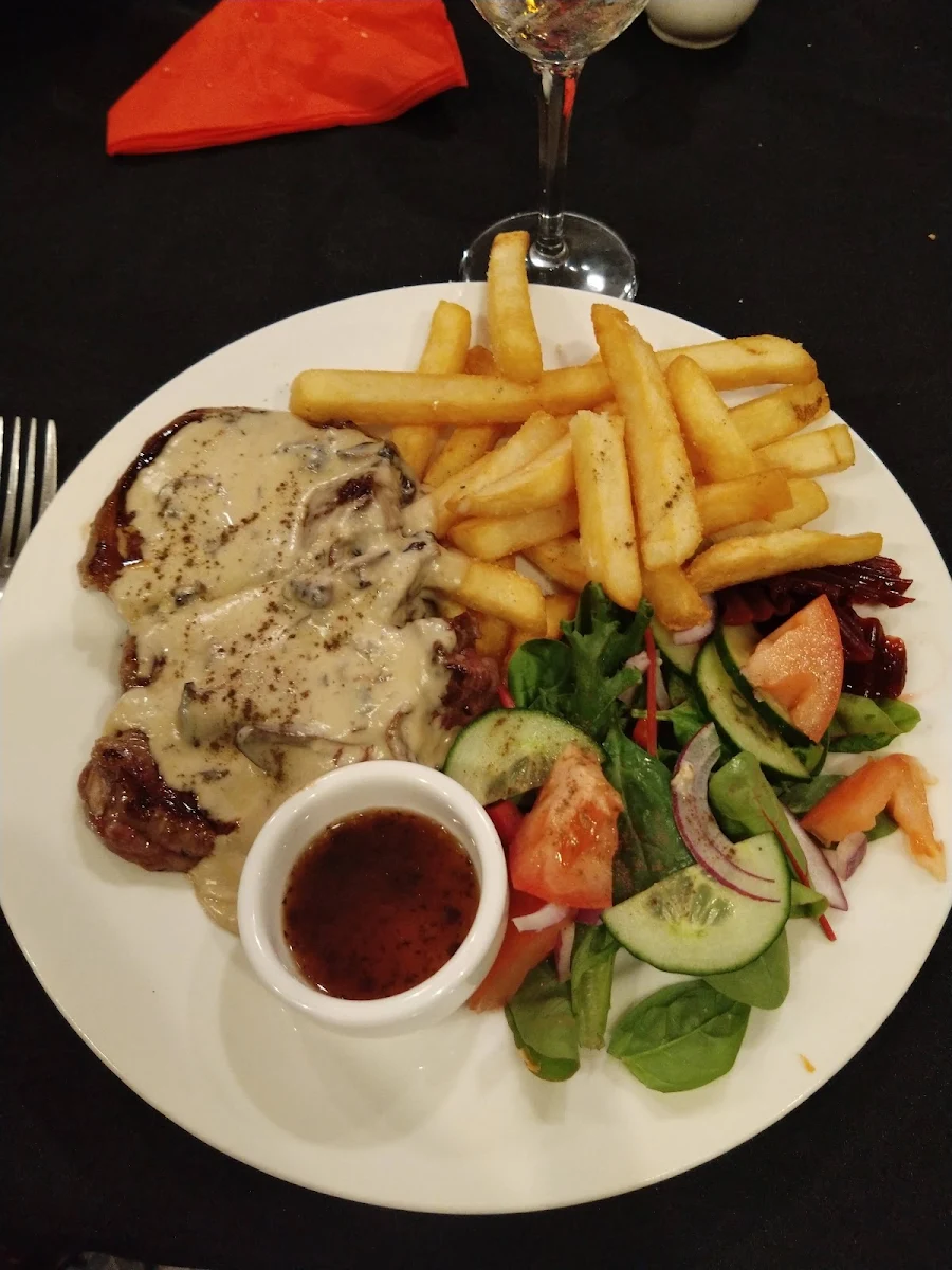 Food & drink photo 3