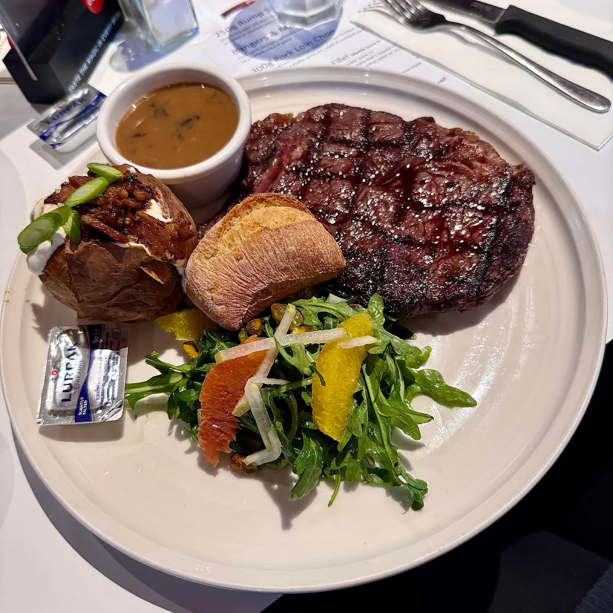 Food & drink, Central Lane Hotel