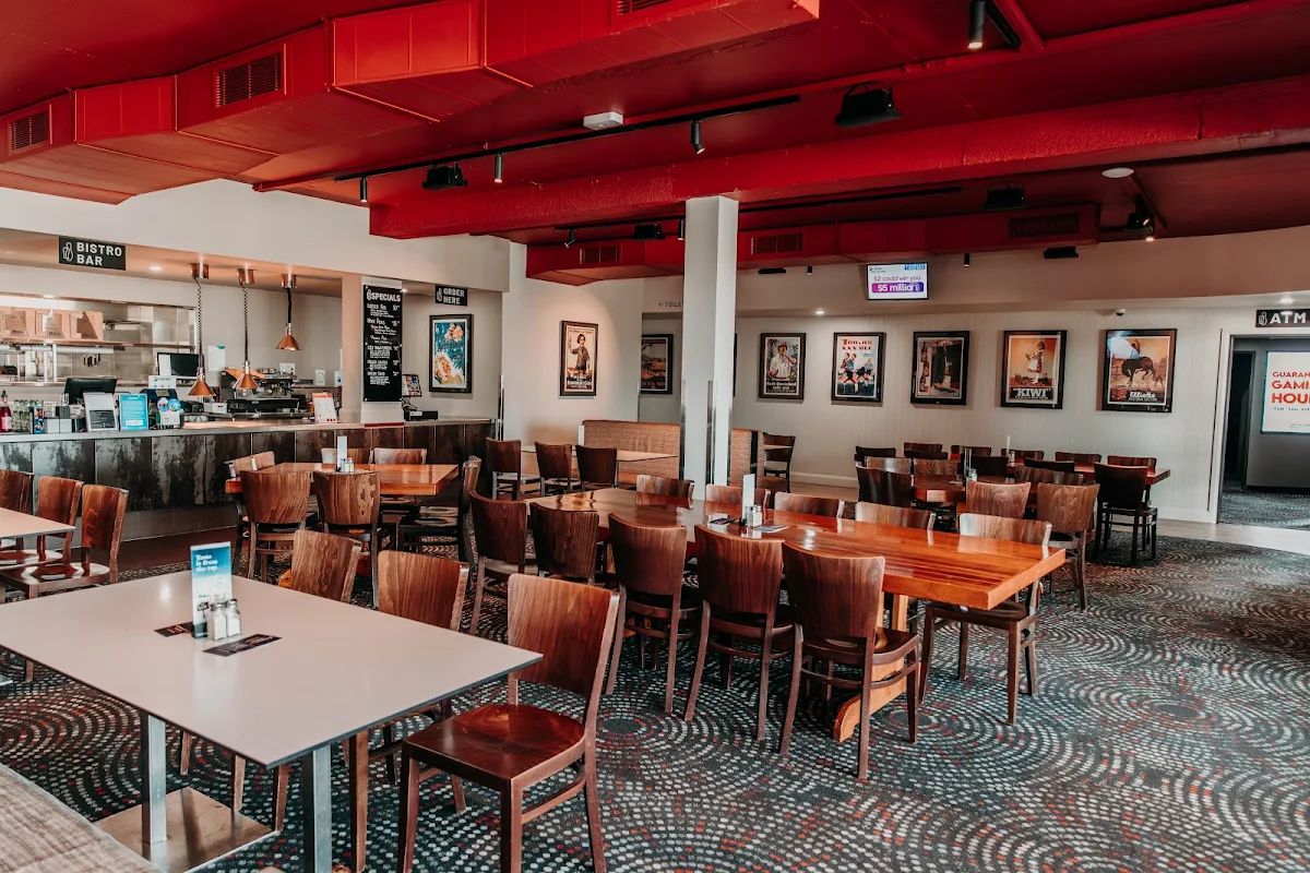 Vibe, Central Lane Hotel