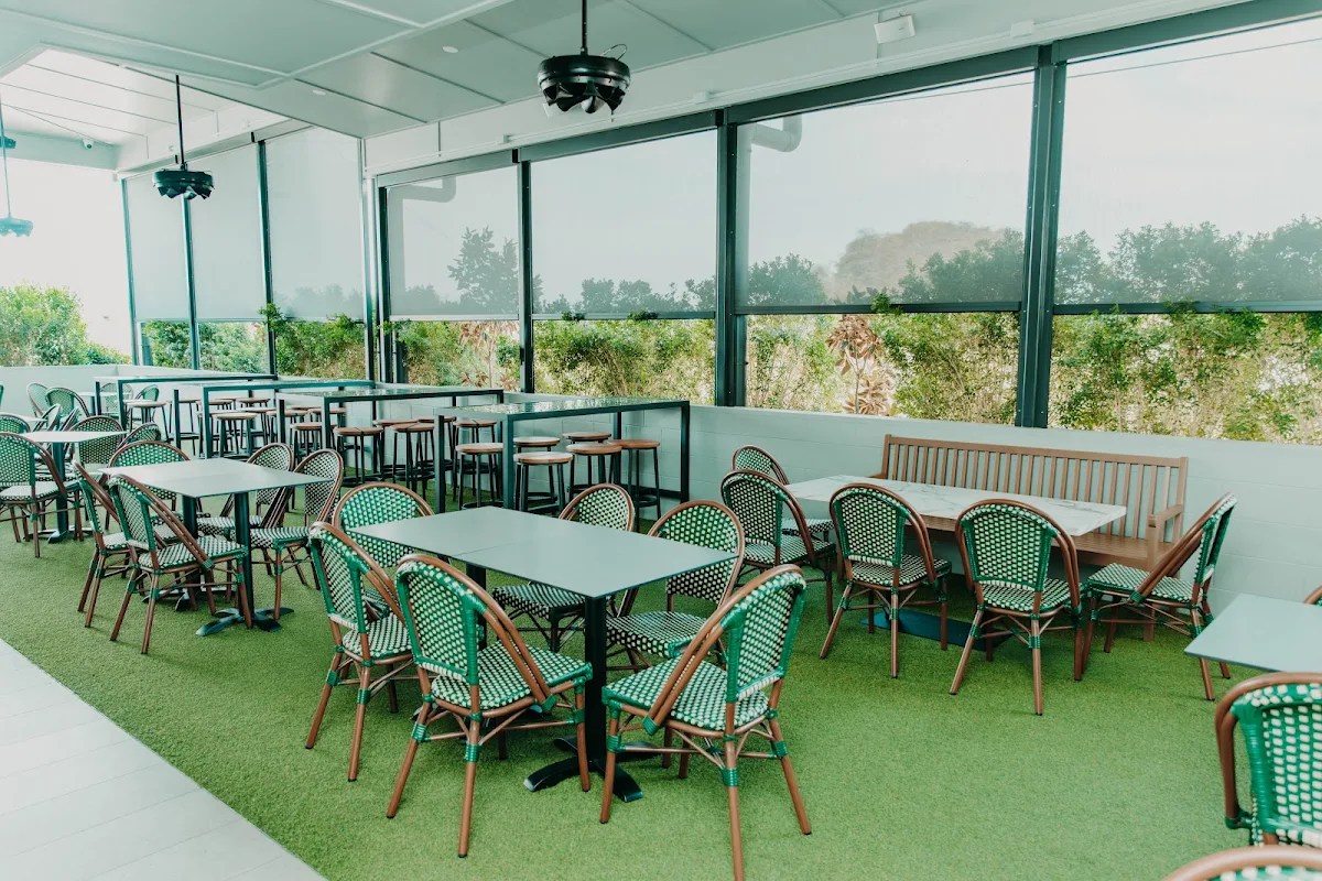 Vibe, Central Lane Hotel