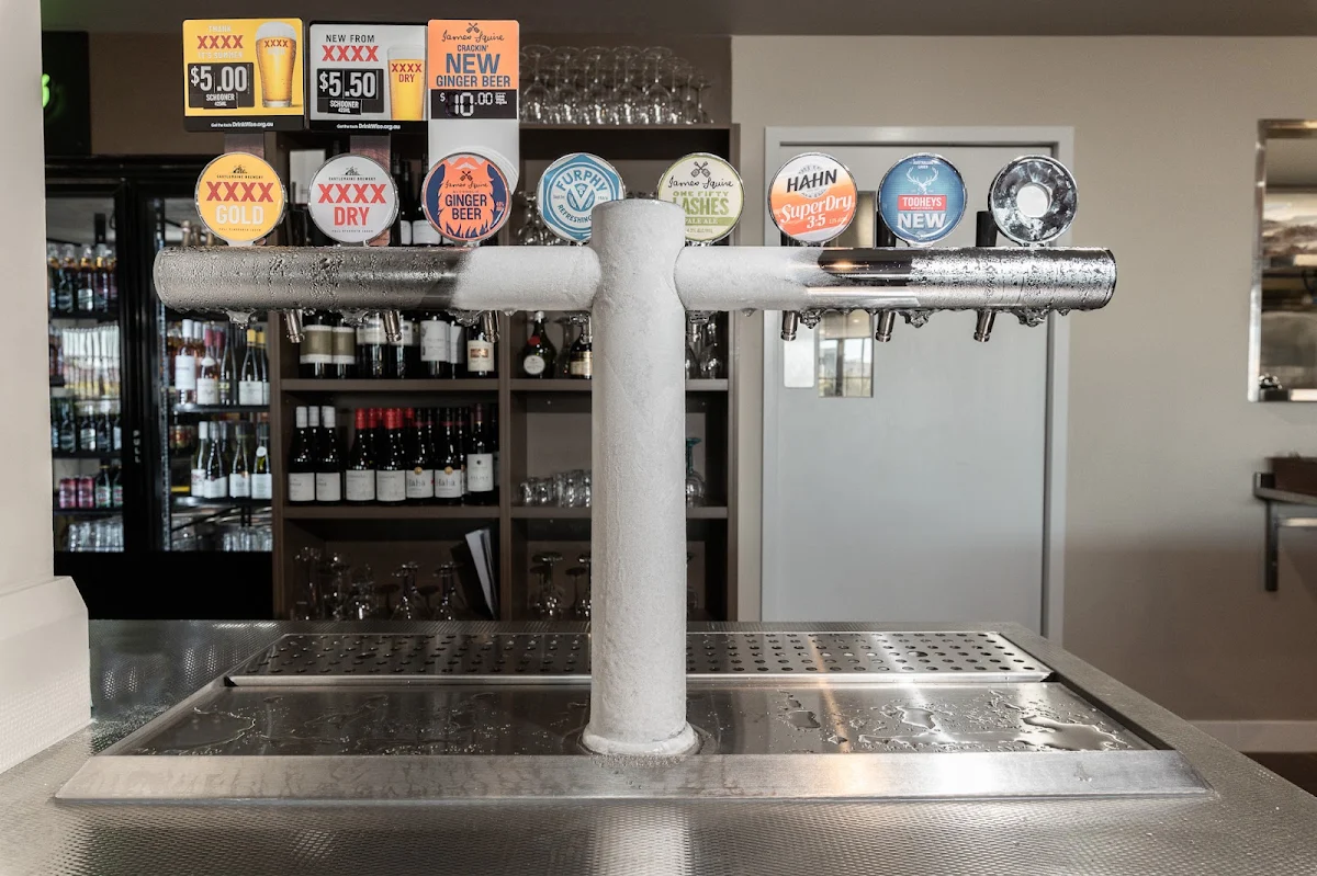 Vibe, Central Lane Hotel