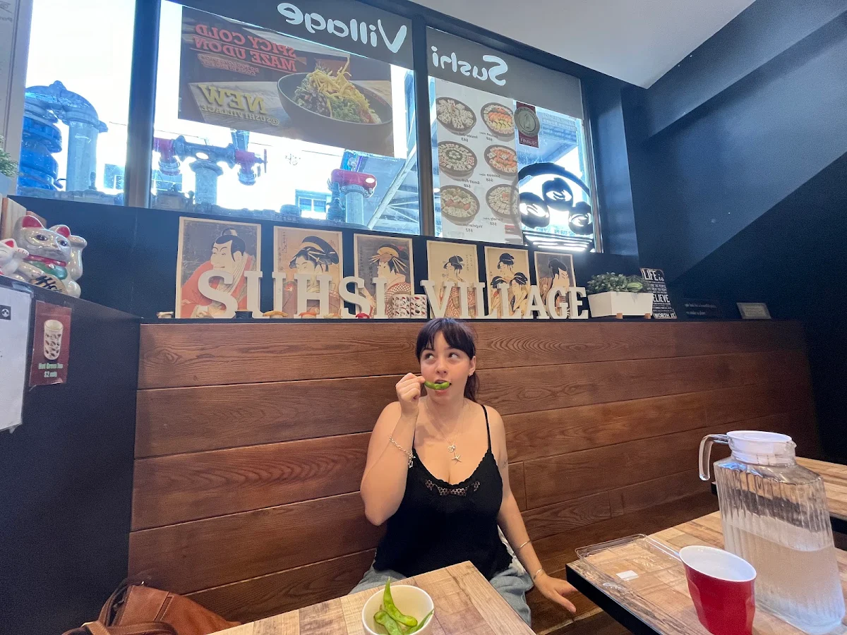 Vibe, Sushi Village Gordon