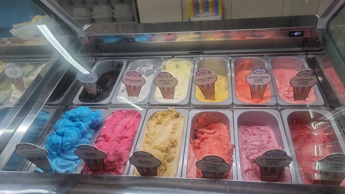 Food & drink, Sprinkles Ice Creamery
