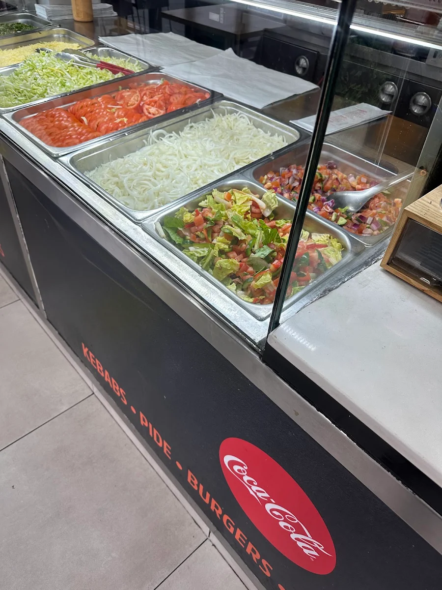 Vibe, Brothers Kebab Belmore
