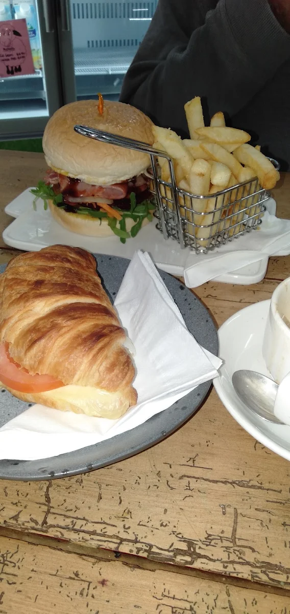 Food & drink photo 7