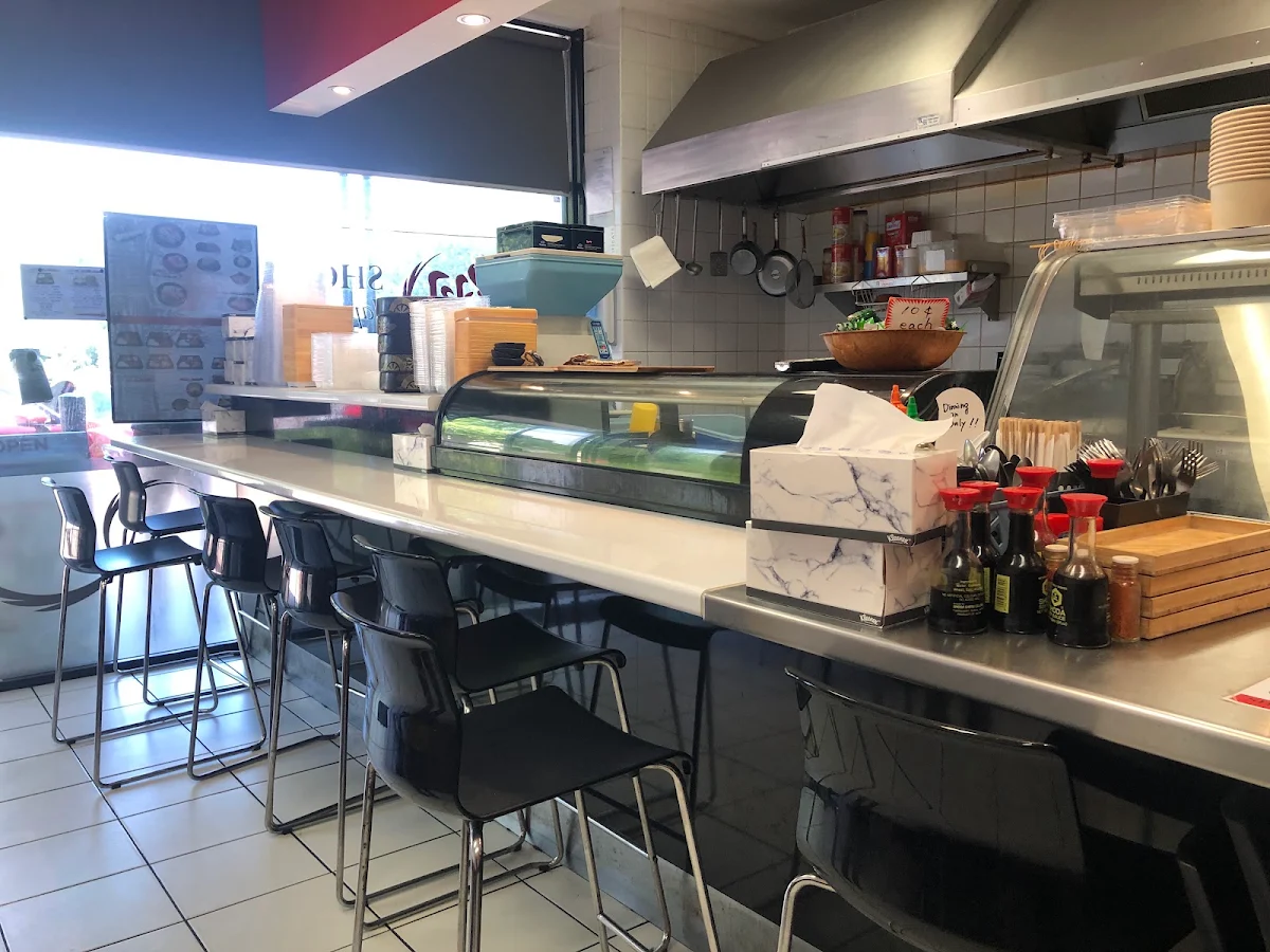 Vibe, Shou Japanese Kitchen