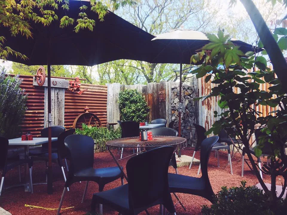 Vibe, Merino Cafe