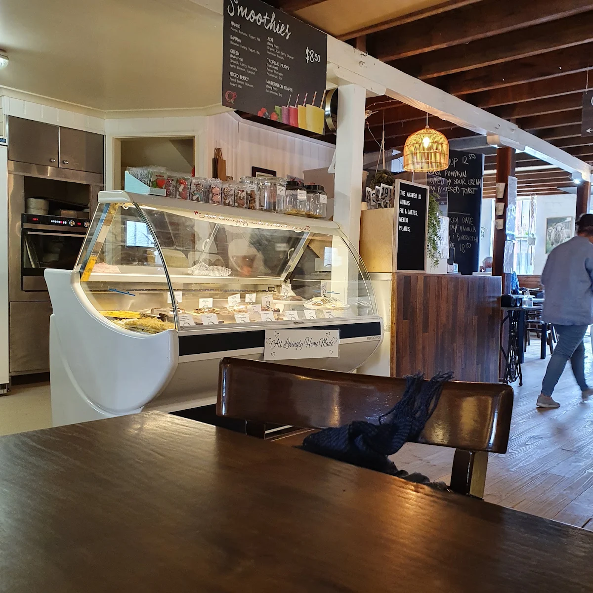 Vibe, Merino Cafe
