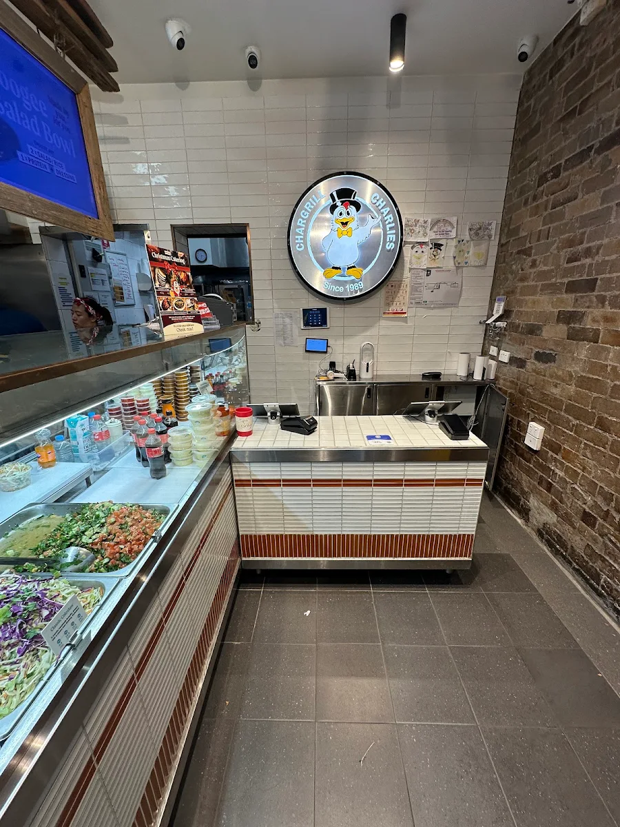 Vibe, Chargrill Charlie's Lane Cove