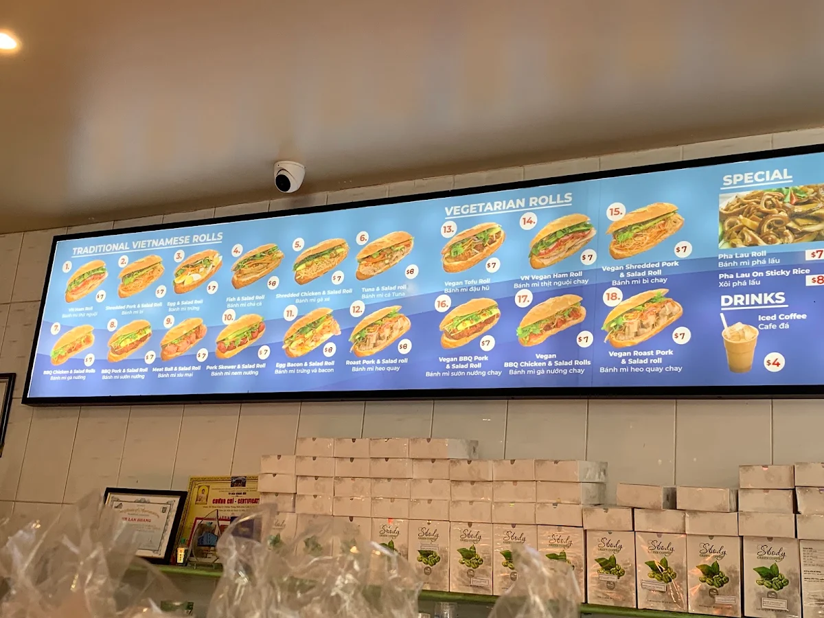 Menu, Selina Hoang Lan Tinh Chay