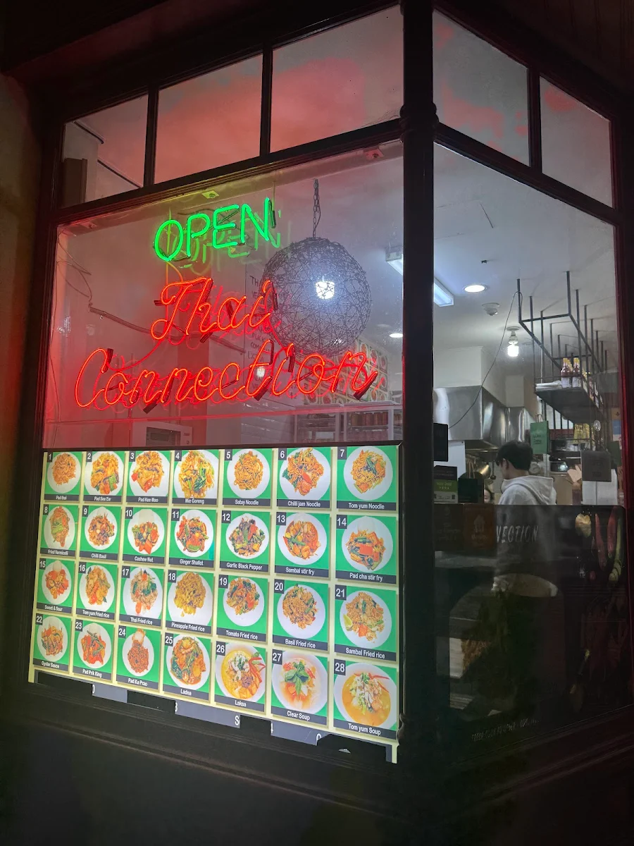 Menu, Thai Connection