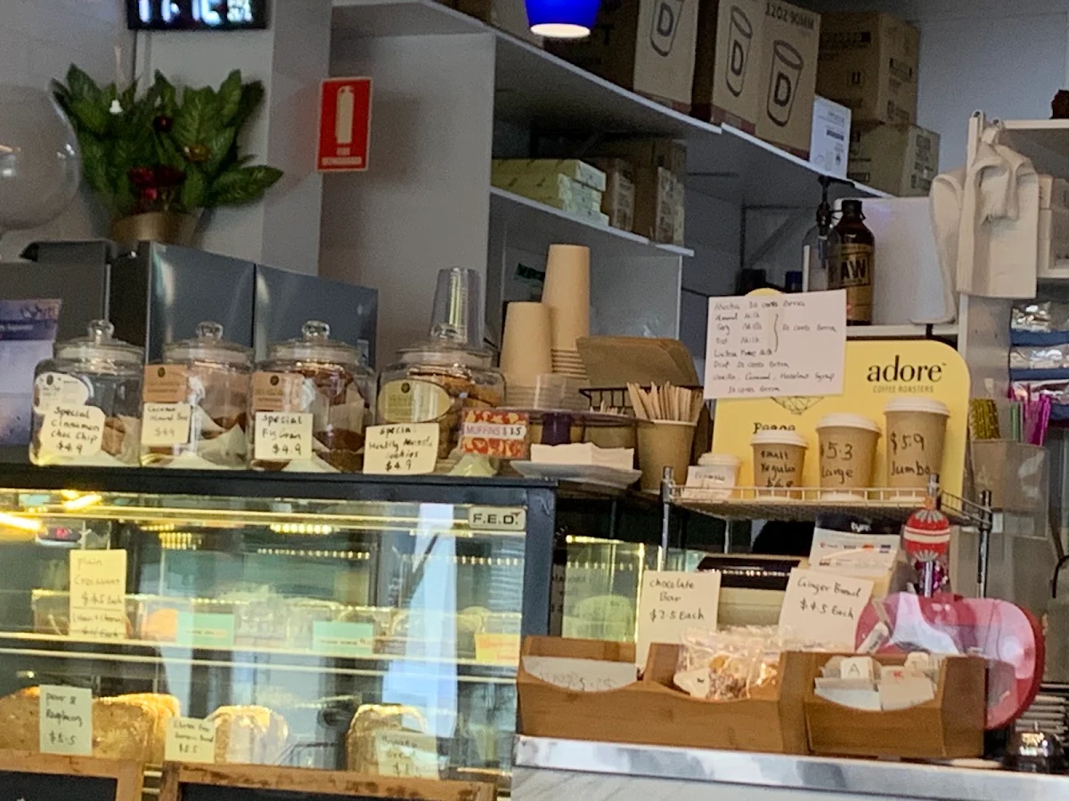 Vibe, Marian St. Cafe