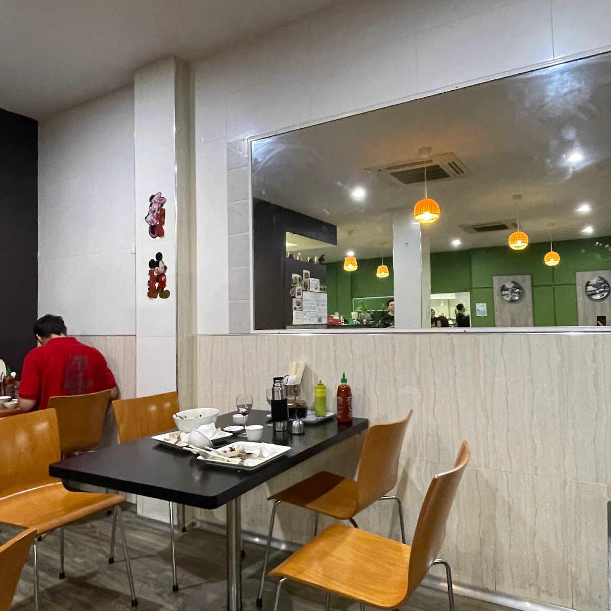 Vibe, Phong Dinh Noodle House