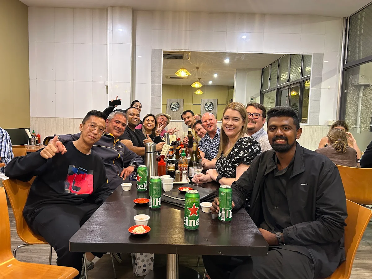 Vibe, Phong Dinh Noodle House