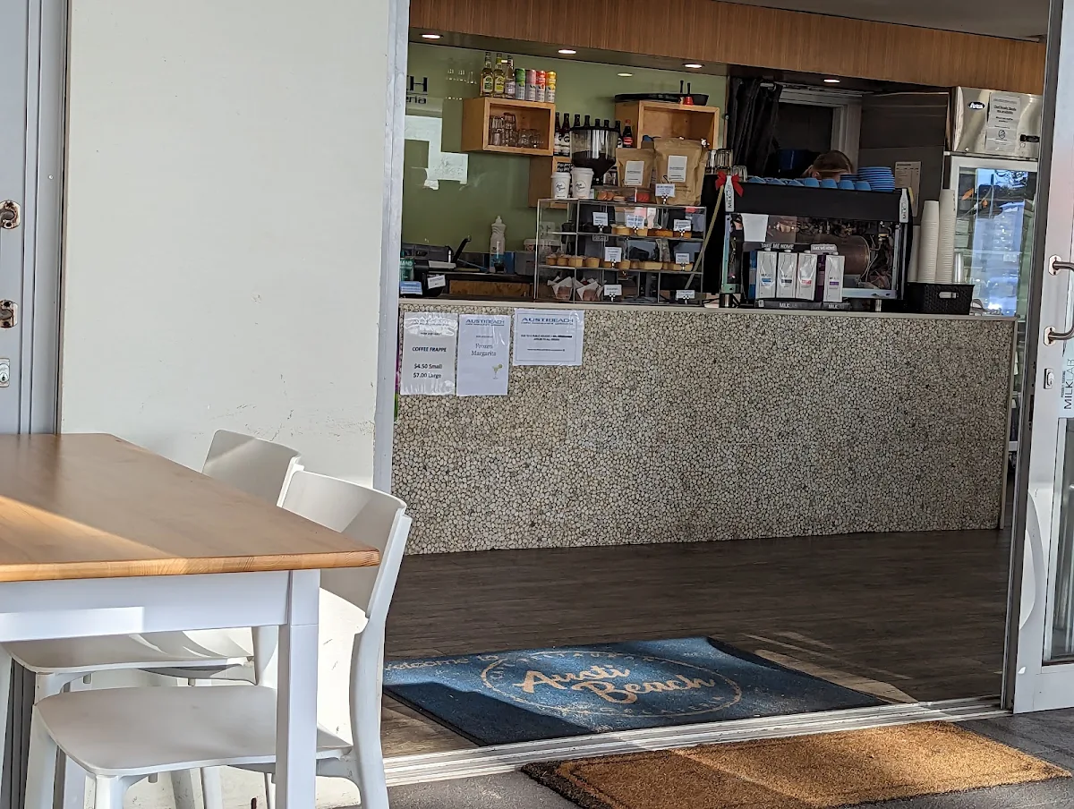 Vibe, Austi Beach Cafe