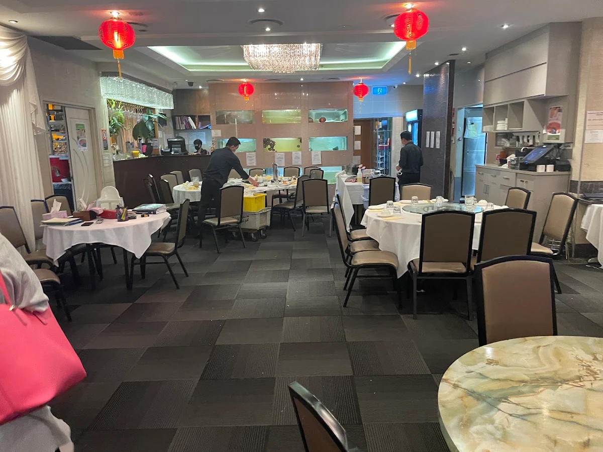 Vibe, Barluck Seafood Restaurant