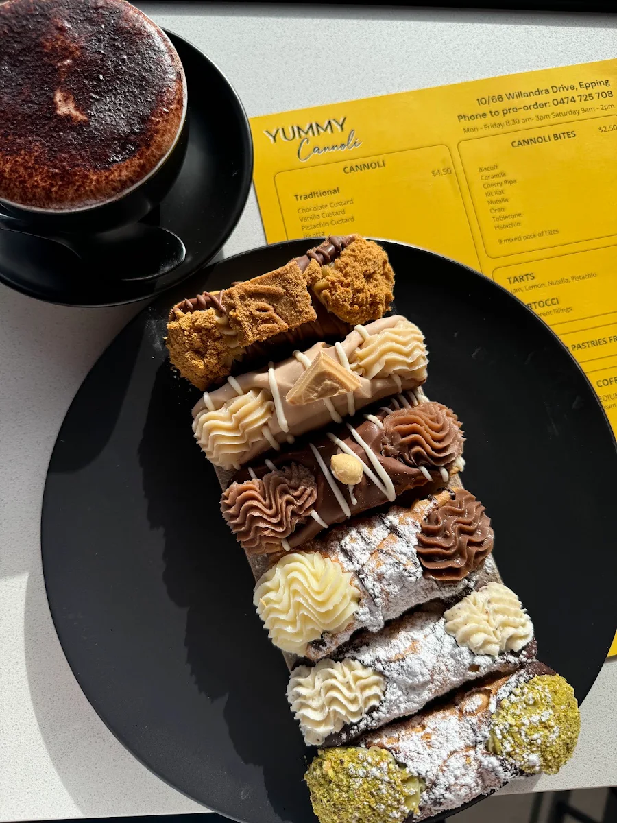 Menu, Yummy Cannoli