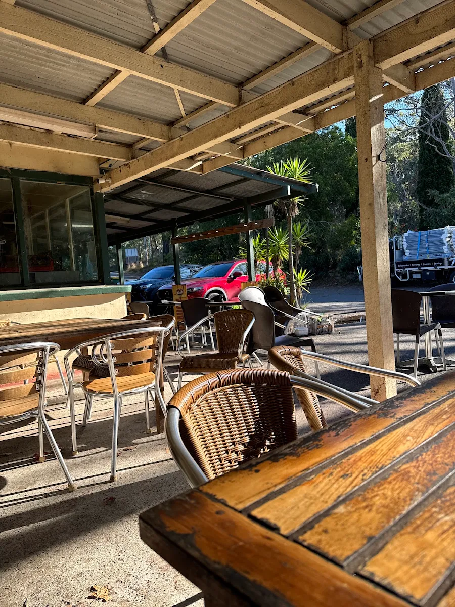 Vibe, The Old Road Cafe