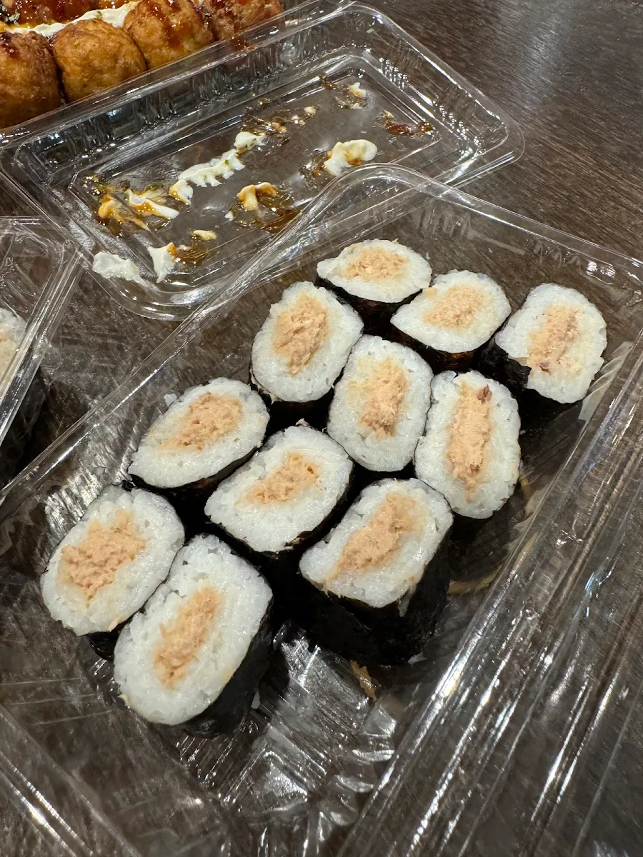 Food & drink, Hero Sushi